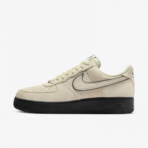 Nike Air Force 1 &#x27;07 LV8