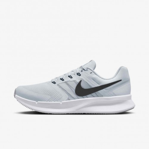 Nike Run Swift 3
