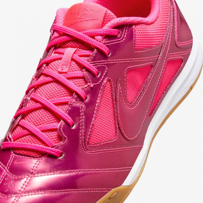 Nike Gato LV8 Nike Gato LV8