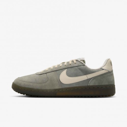 Nike Field General Suede