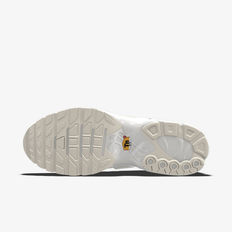 Nike Air Max Plus By Nike Air Max Plus By
