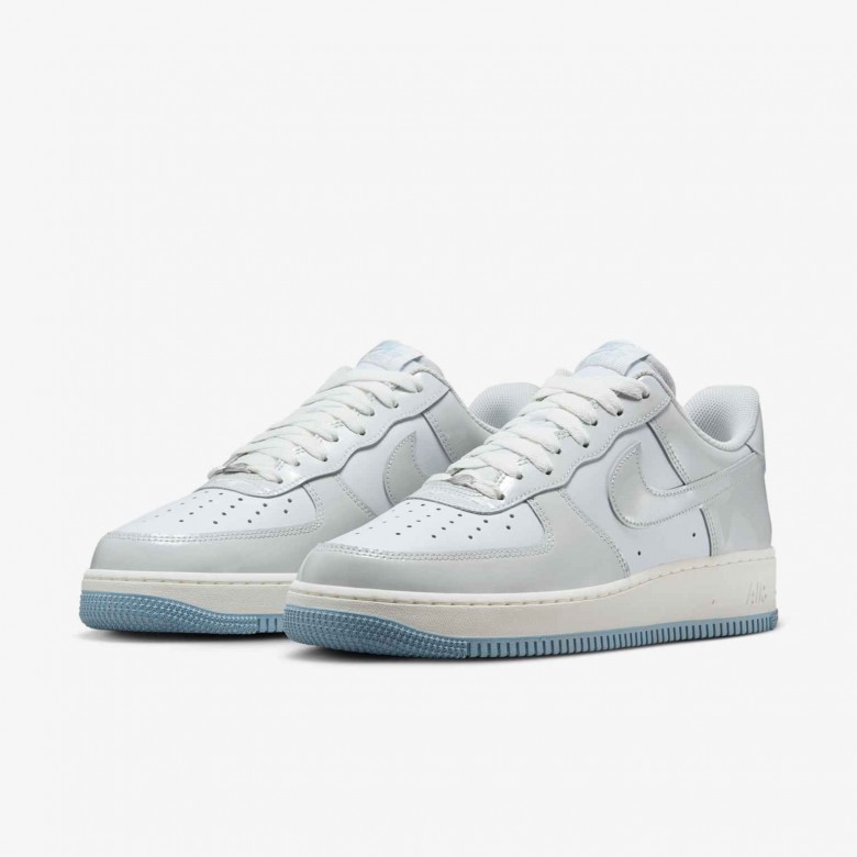 Nike Air Force 1 '07 Nike Air Force 1 '07