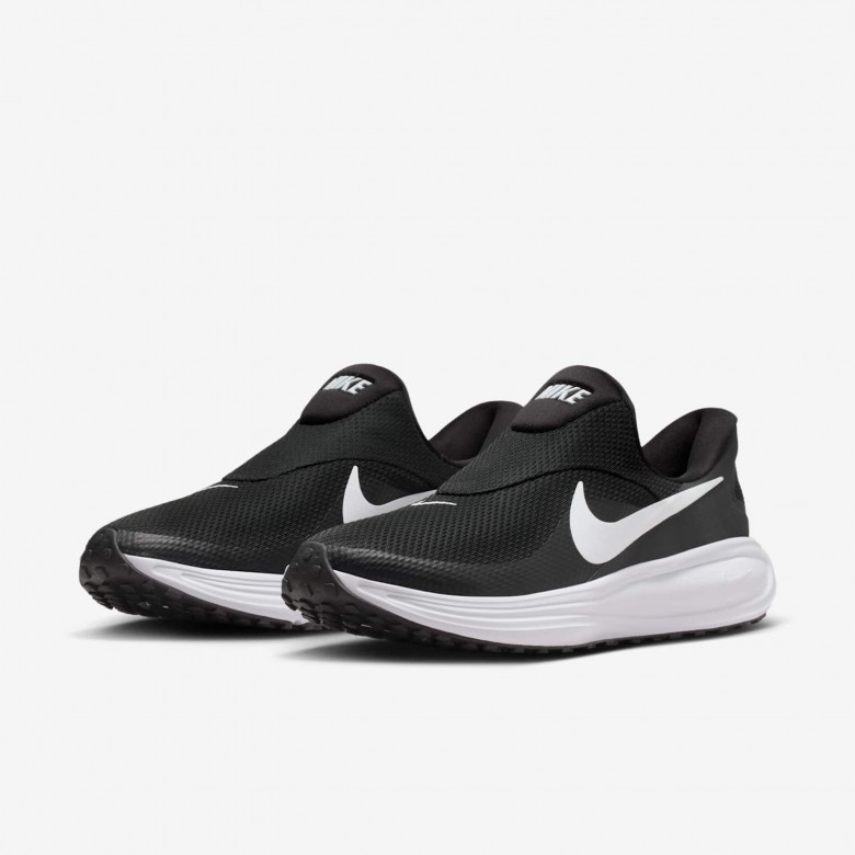 Nike Revolution 8 EasyOn Nike Revolution 8 EasyOn