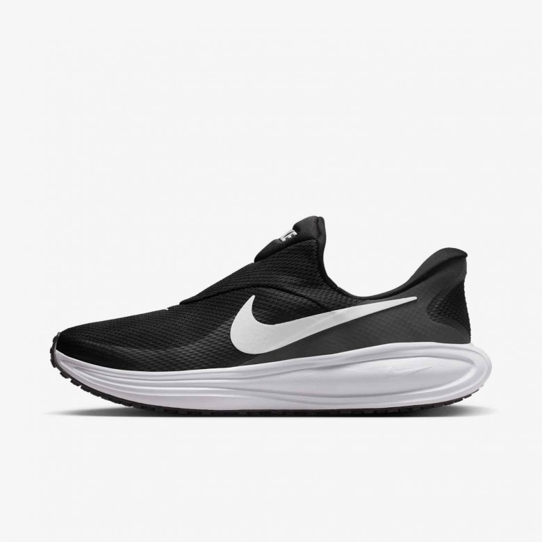 Nike Revolution 8 EasyOn Nike Revolution 8 EasyOn