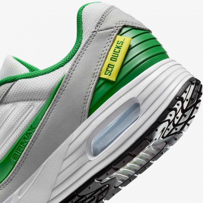 Nike College Air Max Verse (Oregon) Nike College Air Max Verse (Oregon)