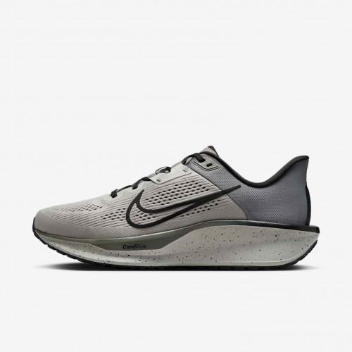 Nike Quest 6