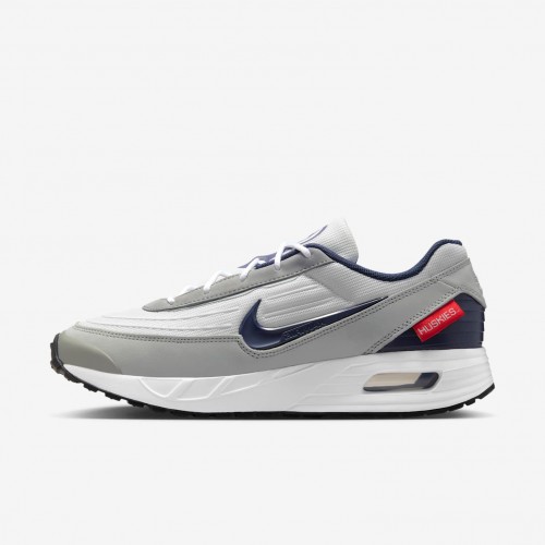 Nike College Air Max Verse (UConn)