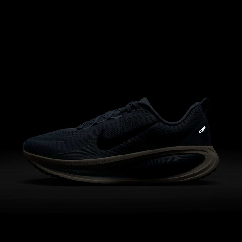 Nike Vomero 18 Nike Vomero 18