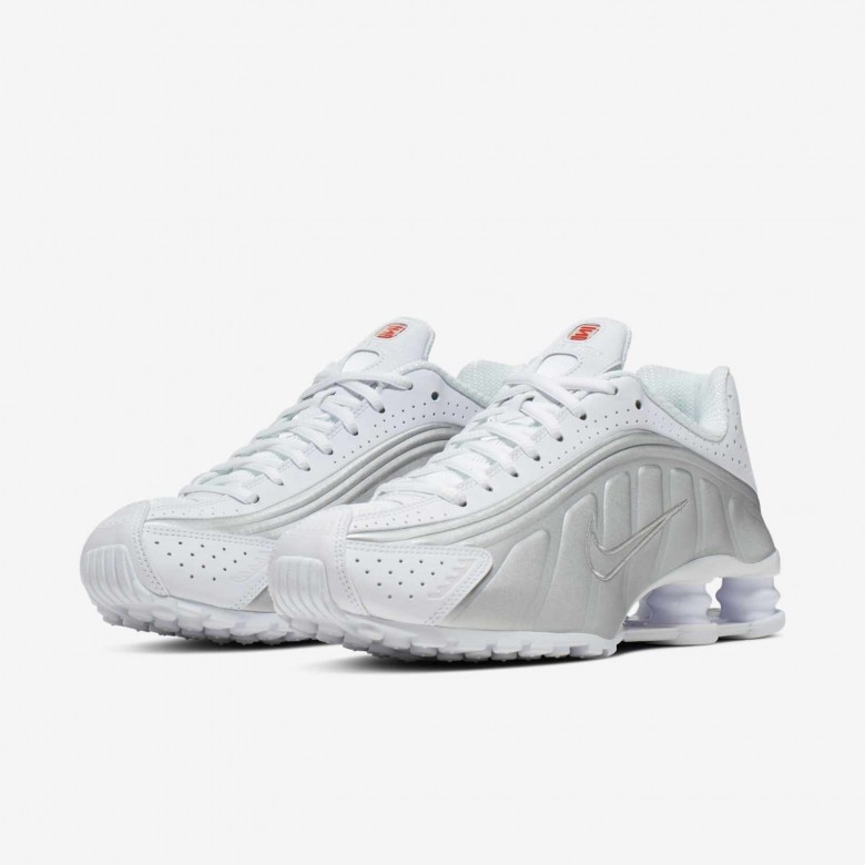 Nike Shox R4 Nike Shox R4
