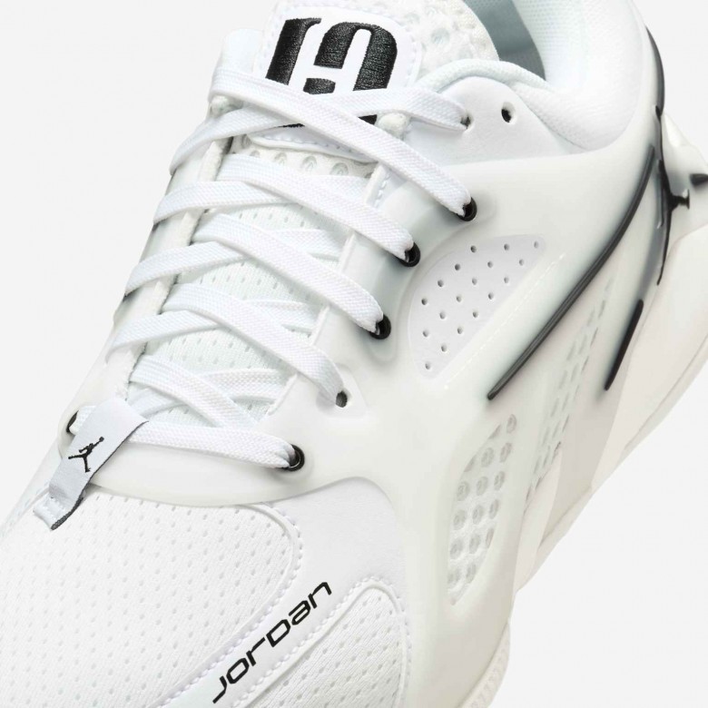 Jordan Heir Series "Triple White" Jordan Heir Series "Triple White"