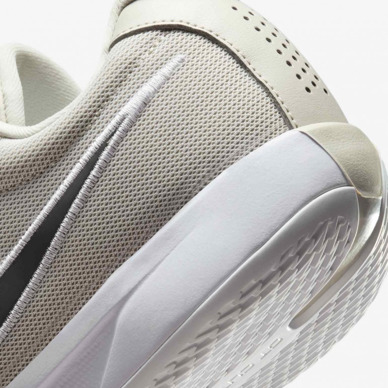 Nike G.T. Cut Academy Nike G.T. Cut Academy