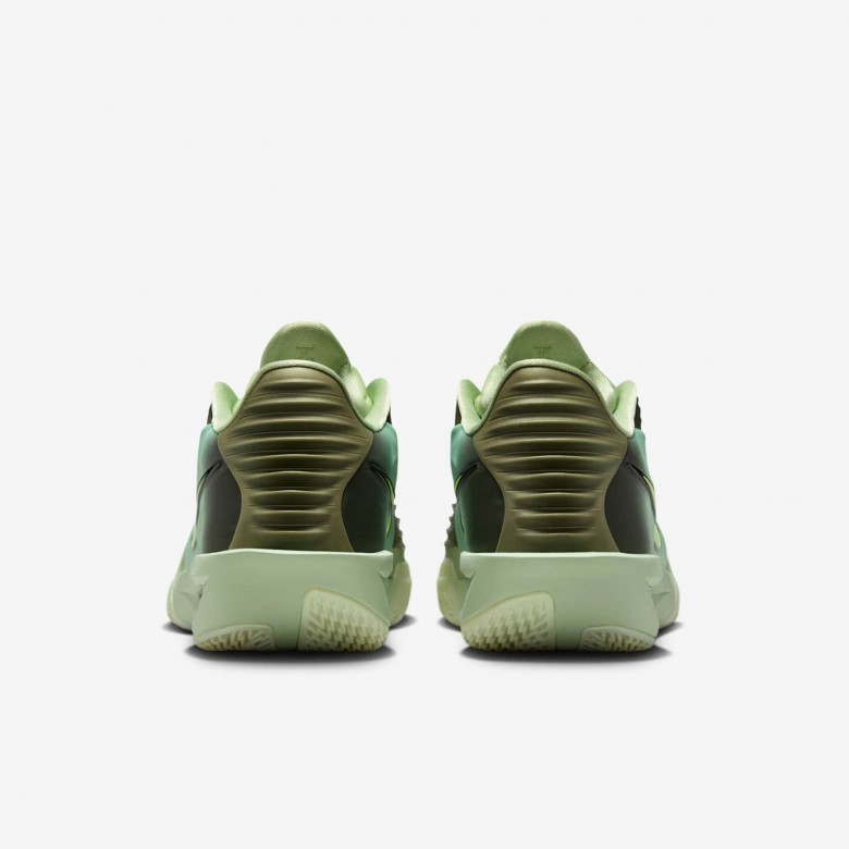 Nike G.T. Cut 3 Turbo Nike G.T. Cut 3 Turbo