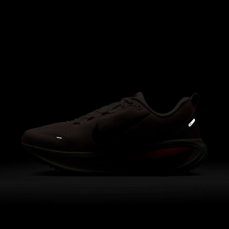 Nike Vomero 18 Nike Vomero 18