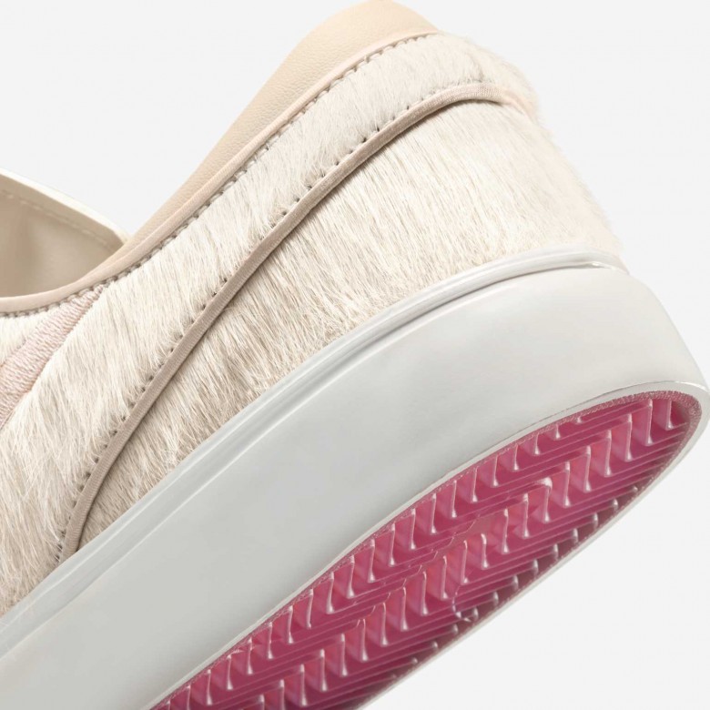 Nike SB Zoom Janoski OG+ SE Nike SB Zoom Janoski OG+ SE