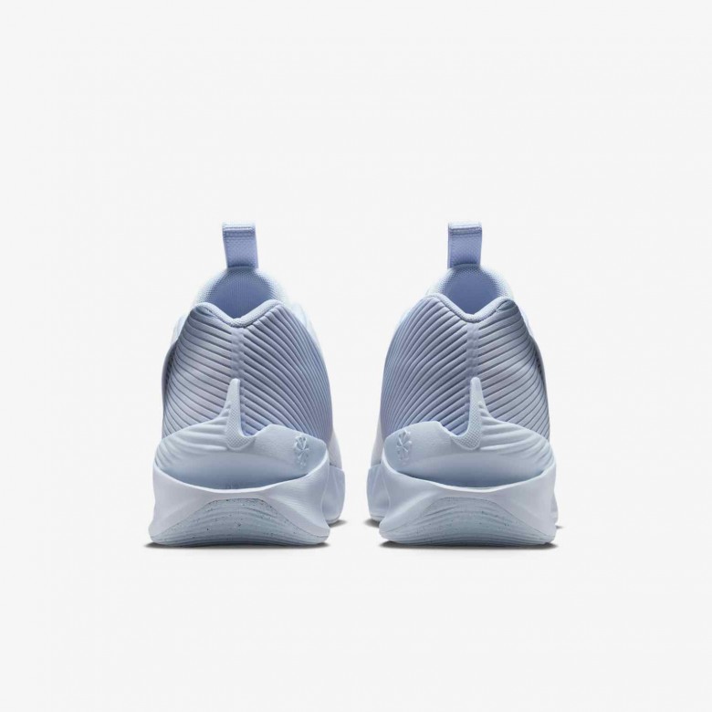 Nike G.T. Jump Academy Nike G.T. Jump Academy