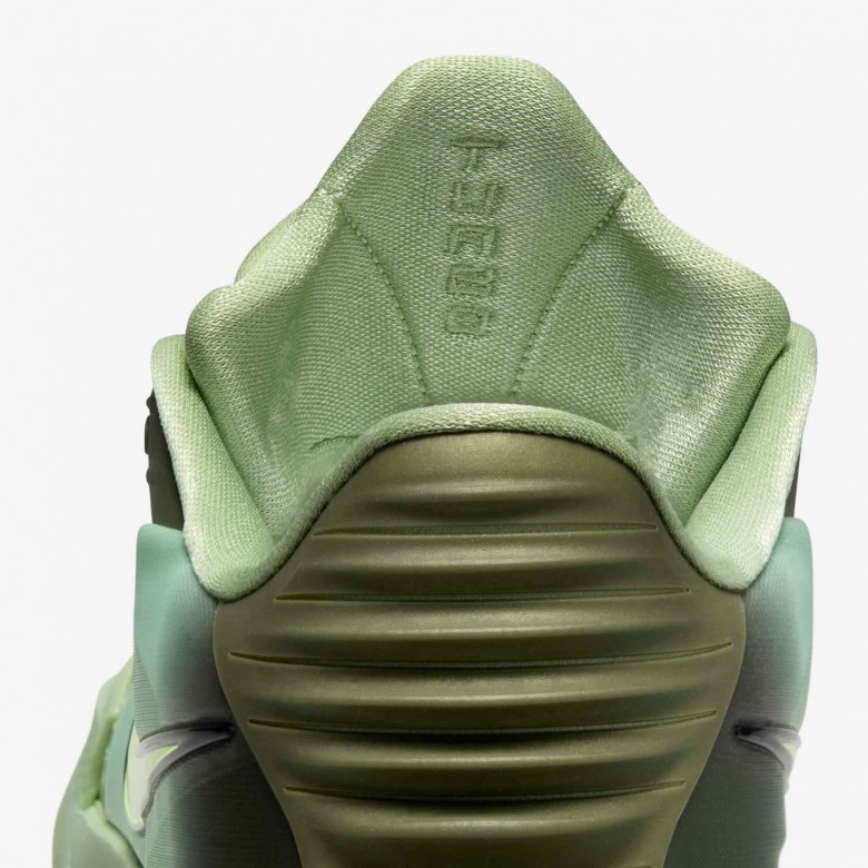 Nike G.T. Cut 3 Turbo Nike G.T. Cut 3 Turbo