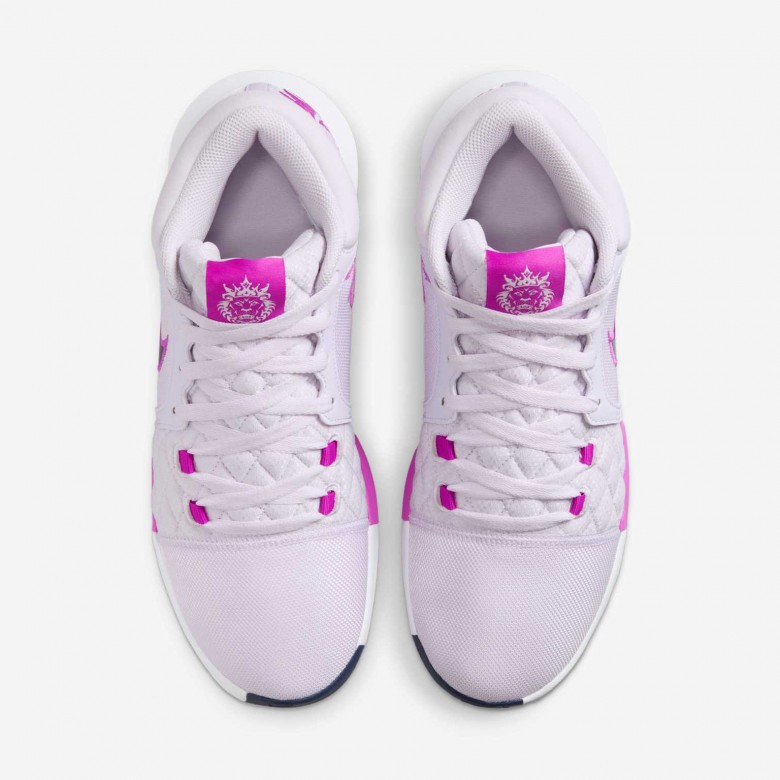 LeBron Witness VIII LeBron Witness VIII