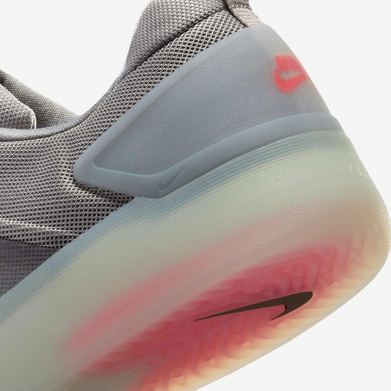 Nike SB Zoom Nyjah 4 Nike SB Zoom Nyjah 4