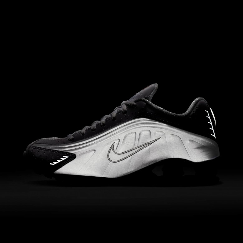 Nike Shox R4 Nike Shox R4