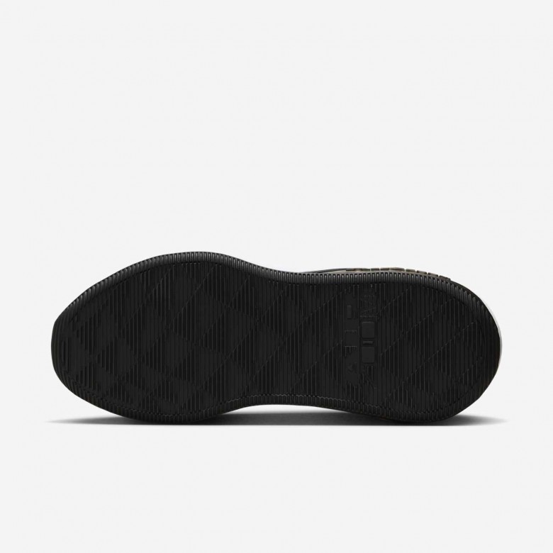 Nike Bella 7 Nike Bella 7