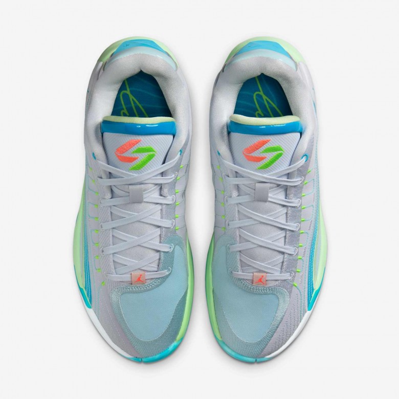 Luka 4 "Navigator" Luka 4 "Navigator"