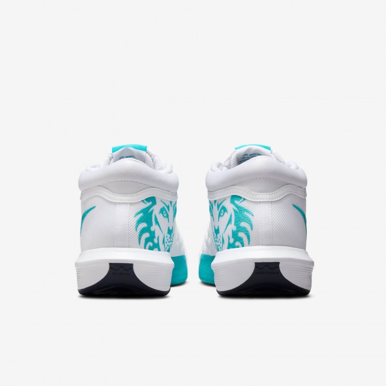 LeBron Witness VIII LeBron Witness VIII