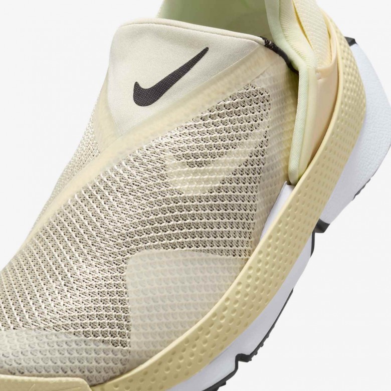 Nike Go FlyEase Nike Go FlyEase