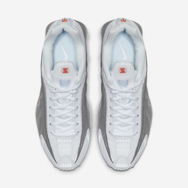 Nike Shox R4 Nike Shox R4