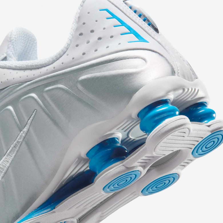 Nike Shox R4 Nike Shox R4