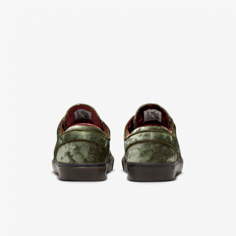 Nike SB Zoom Janoski OG+ SE Nike SB Zoom Janoski OG+ SE