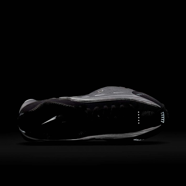 Nike Shox R4 Nike Shox R4