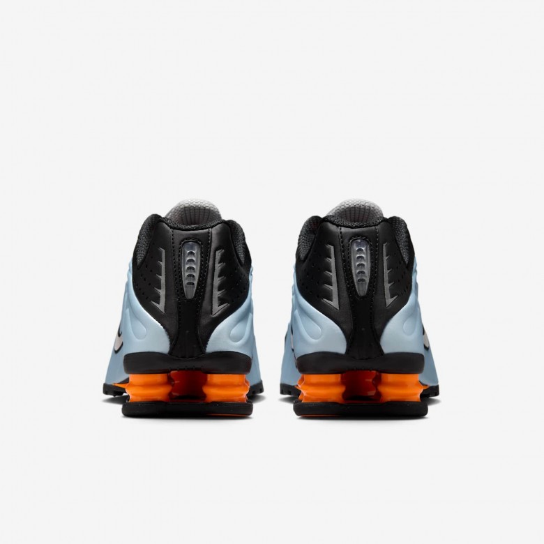 Nike Shox R4 Nike Shox R4