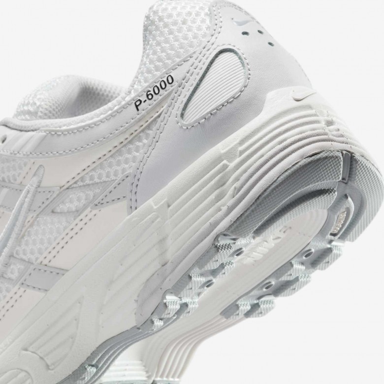 Nike P-6000 SE Nike P-6000 SE
