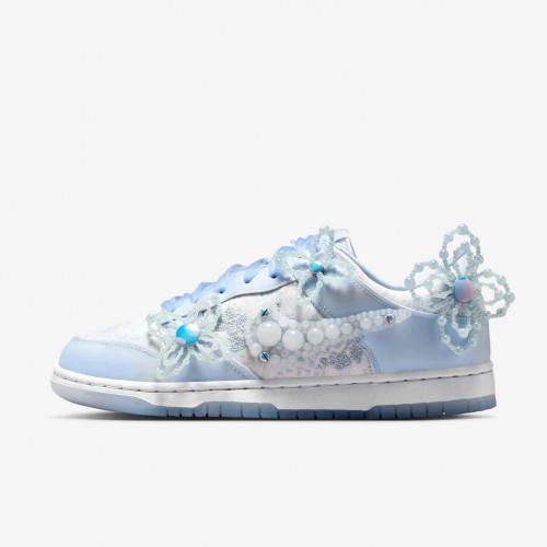 Nike Dunk Low Women&#x27;s Artist Collection