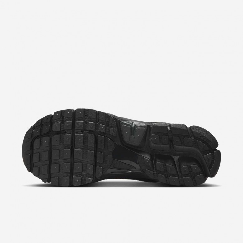 Nike Zoom Vomero 5 SE Nike Zoom Vomero 5 SE