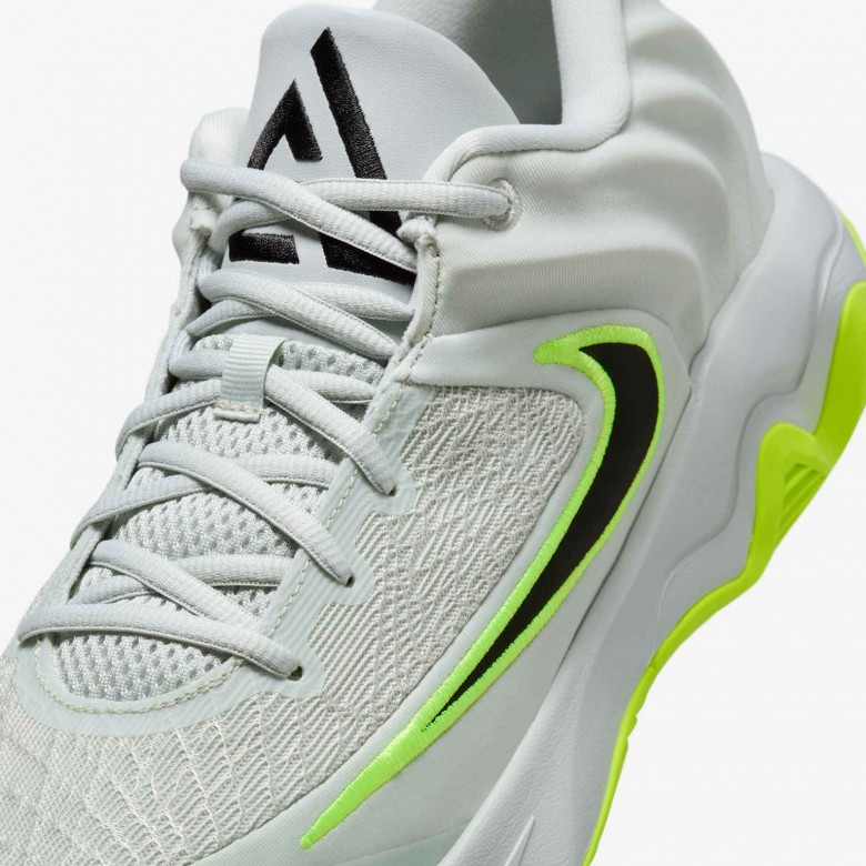 Giannis Immortality 4 Giannis Immortality 4