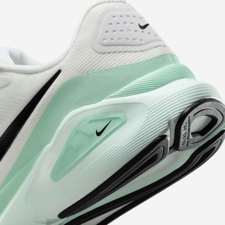 Nike Structure 26 Nike Structure 26