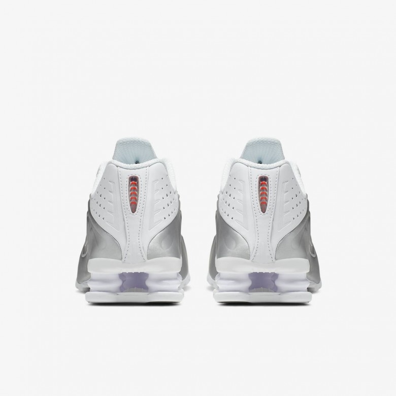 Nike Shox R4 Nike Shox R4