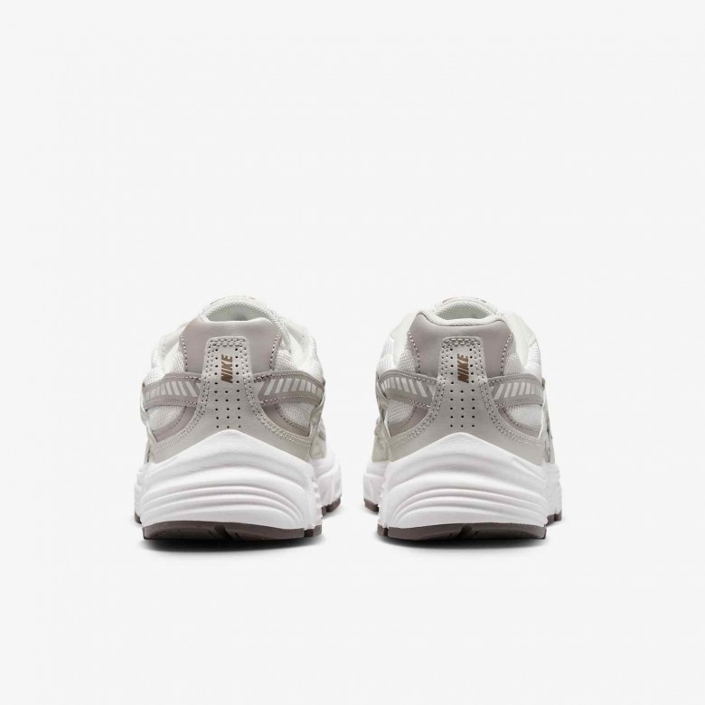 Nike Initiator Nike Initiator