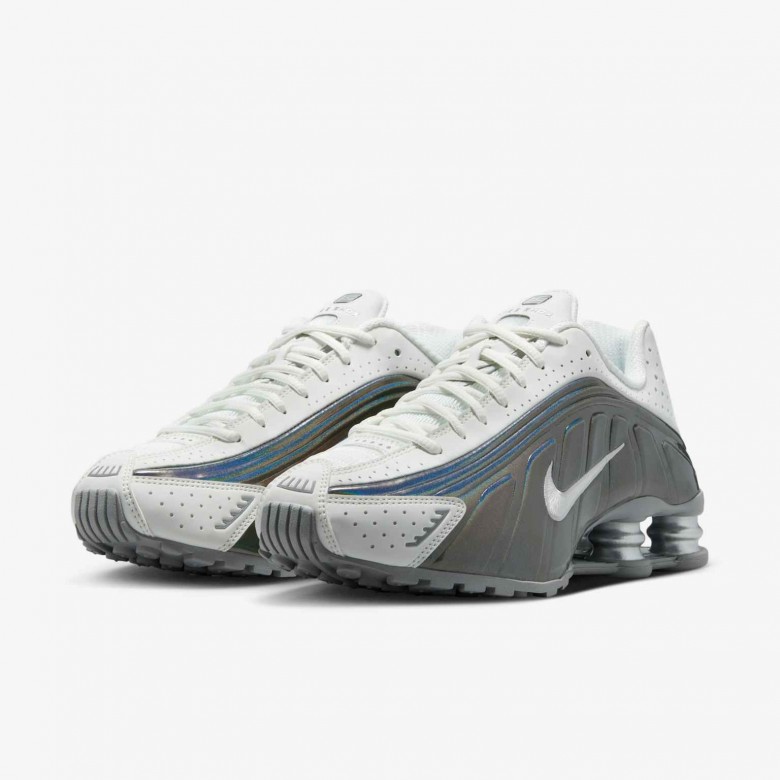 Nike Shox R4 Nike Shox R4