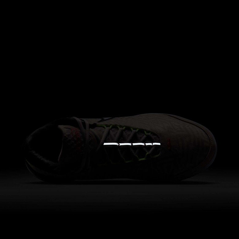 LeBron NXXT Genisus LeBron NXXT Genisus