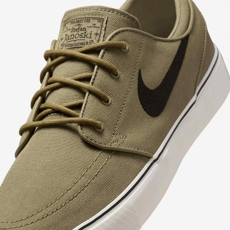 Nike SB Zoom Janoski OG+ Canvas Nike SB Zoom Janoski OG+ Canvas
