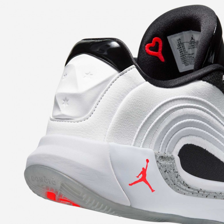 Luka 4 "White Cement" Luka 4 "White Cement"