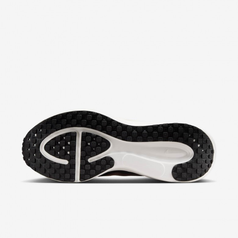 Nike Revolution 8 Nike Revolution 8